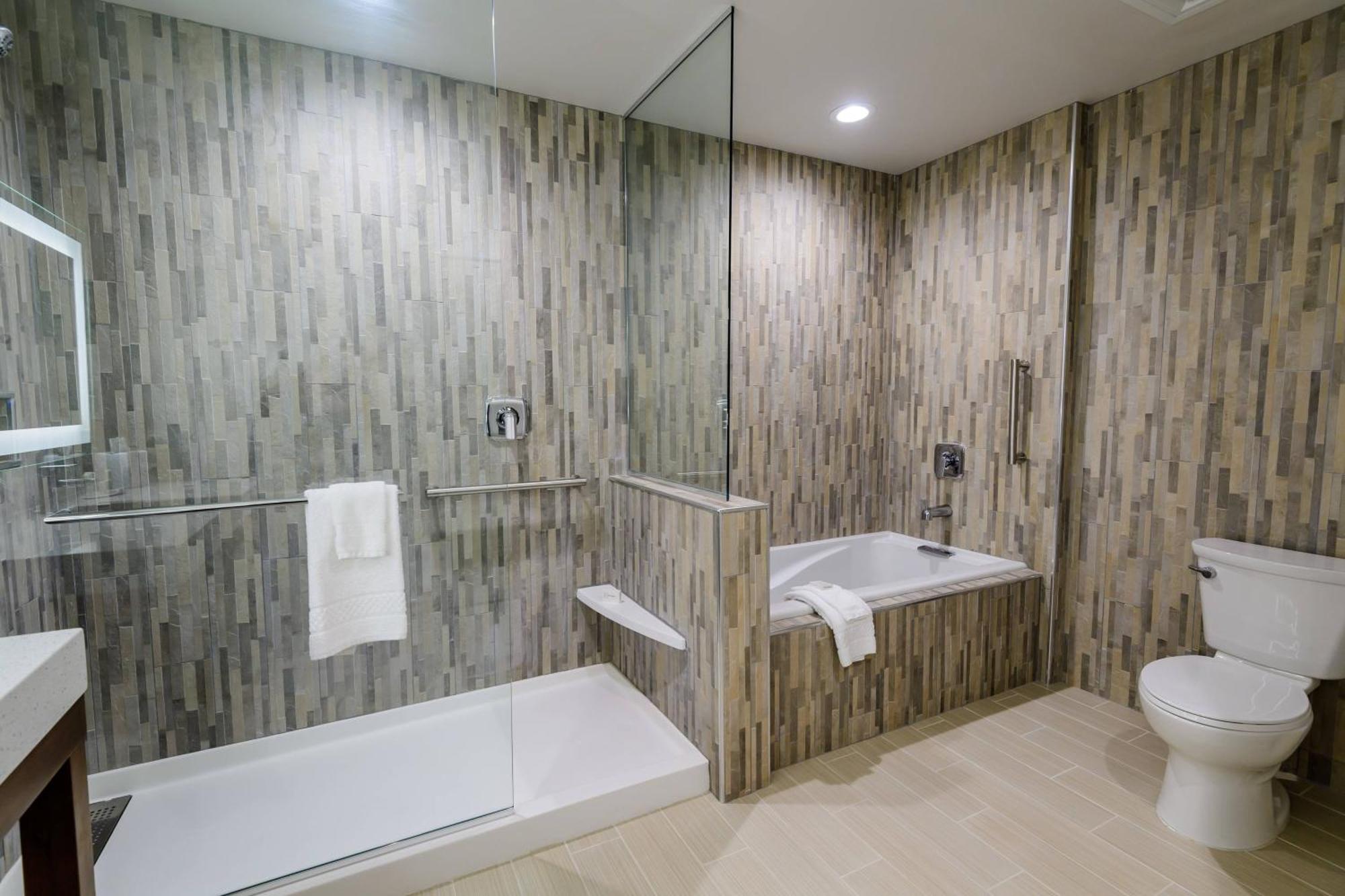 Courtyard By Marriott Lake Jackson Esterno foto