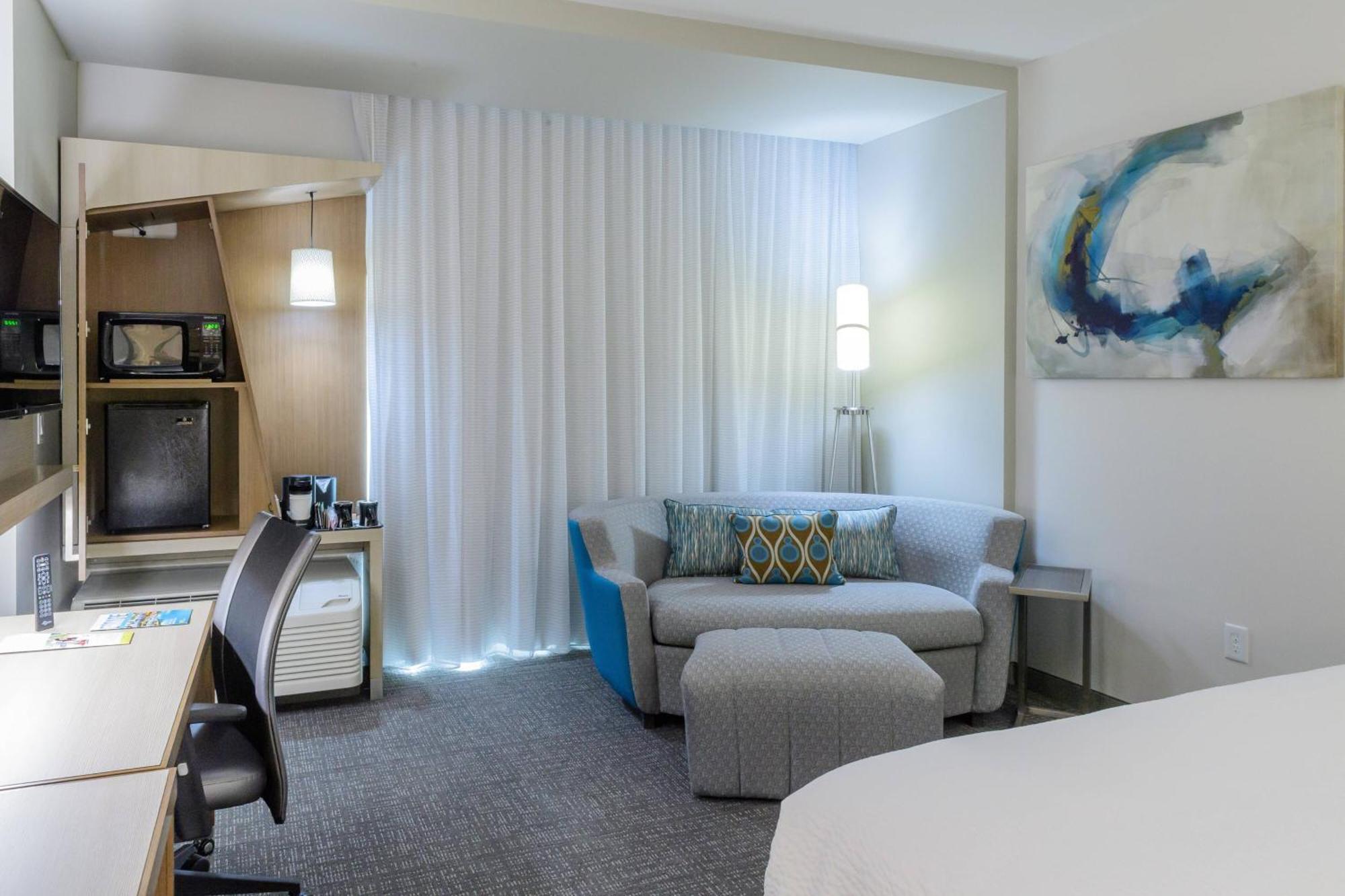 Courtyard By Marriott Lake Jackson Esterno foto